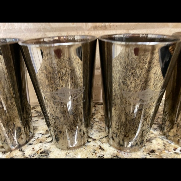 Lot of 4 Miller lite Harley Davidson glasses - Picture 2 of 3